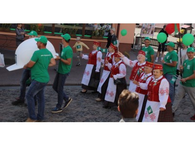 Ветераны в ногу с молодёжью!
