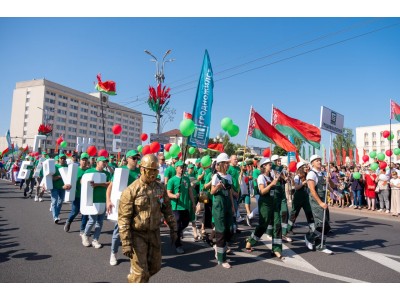 На шаг впереди