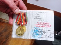 Юбилейными медалями отмечены жилстроевские ветераны войны в Афганистане